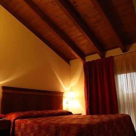 Hotel Il Borghetto Bariano المظهر الخارجي الصورة