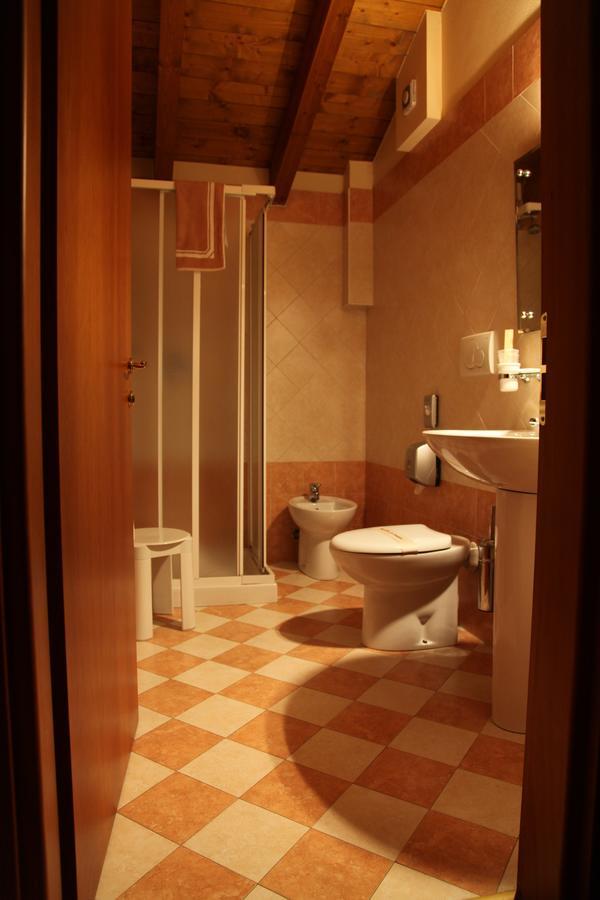 Hotel Il Borghetto Bariano المظهر الخارجي الصورة