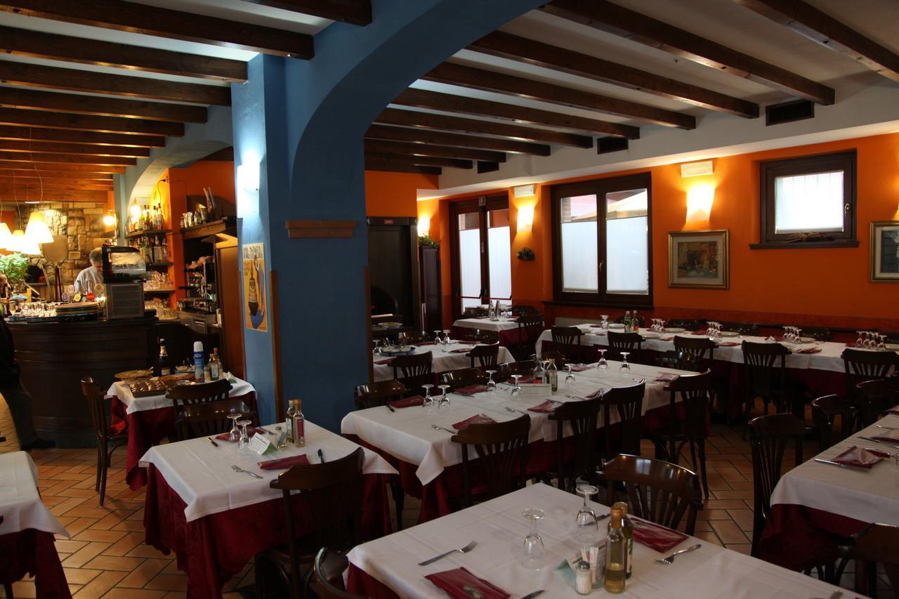 Hotel Il Borghetto Bariano المظهر الخارجي الصورة
